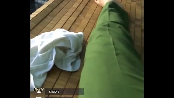 Play MP4 - Trai police thủ d&acirc;m