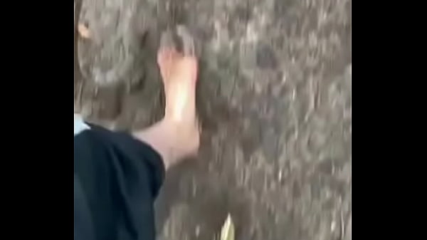 WHO WANT TO LICK IT ?