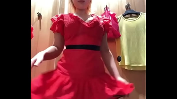 Masturbate in the changing room