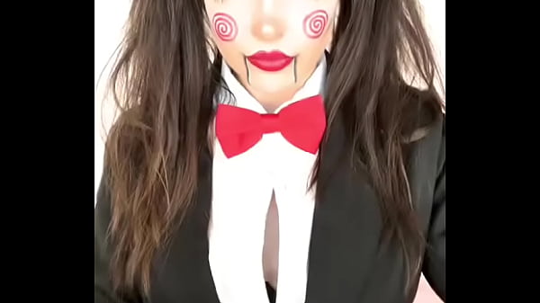 Nonton Happy Halloween thumbnail