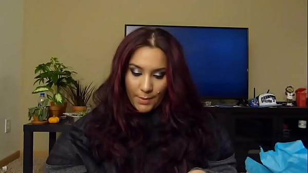 Rese&ntilde;a de tienda pluzsize en l&iacute;nea monae james boutique 