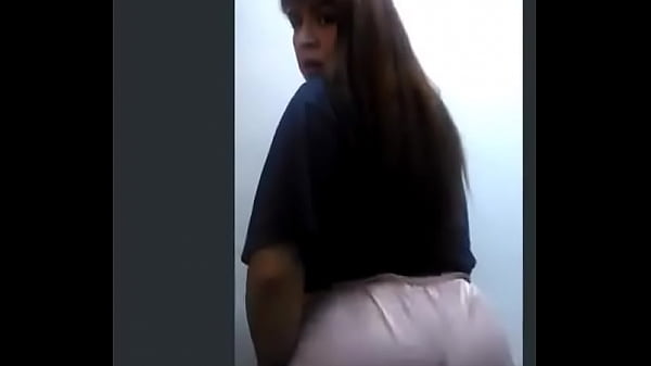 Big ass girl_dancing_twerk