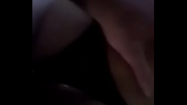 Play MP4 - Shemale del closet