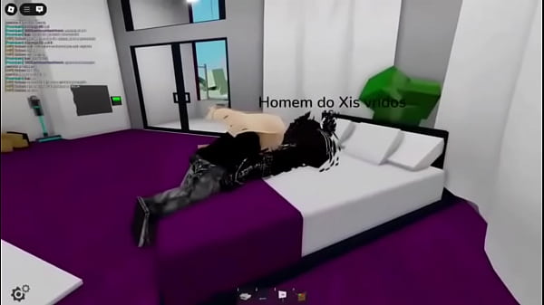 Loira grande foi fodida brincando com o homem do xis vridos aprendendo a li&ccedil;ao no grande brookhaven pornblox 