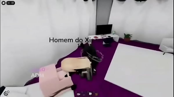 Loira grande foi fodida brincando com o homem do xis vridos aprendendo a li&ccedil;ao no grande brookhaven pornblox