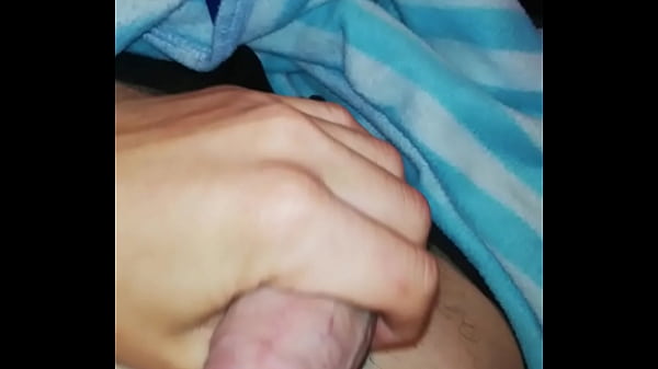 Play MP4 - Masturbandome