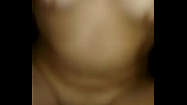 Ricos sentones da esta putita