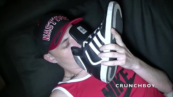 Remplir Par La Grosse Queue D'un Mec Ultra Tbm thumbnail