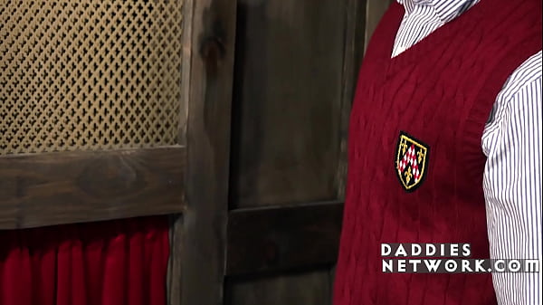 The Twink Boy Is Priest's Holy Toy 