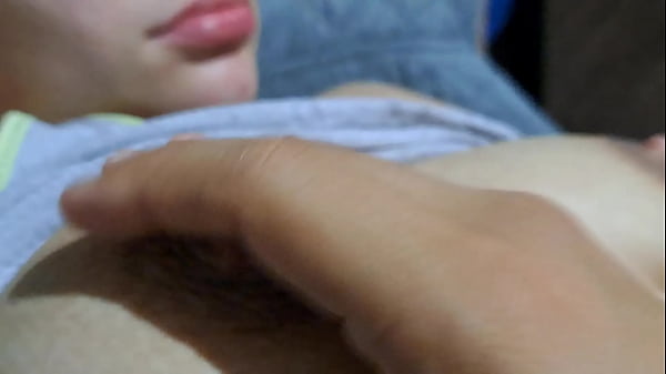 Paso Todo El Dia Manoseando A Mi Hijastra thumbnail