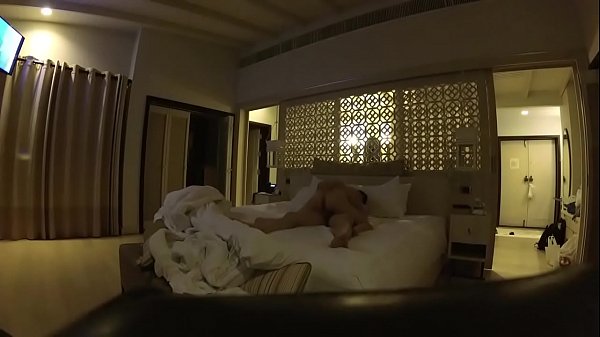 Nonton Hidden Asian Wife thumbnail