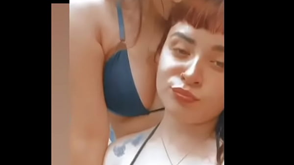 Trolas muestran tanga