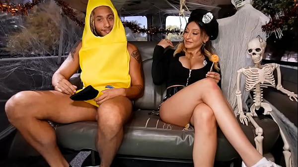 Halloween Ride_Turns Hardcore in the Bang Bus with BBC