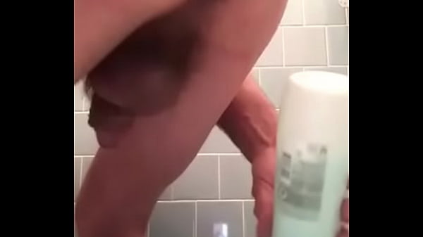 Shampoo bottle Luvthosehips2