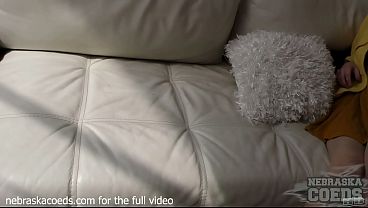 Nonton Poppy&rsquo;s Very First Sensual Adventure &ndash; Young Blonde Exploring Pleasure With Lipstick & Adult Toy thumbnail