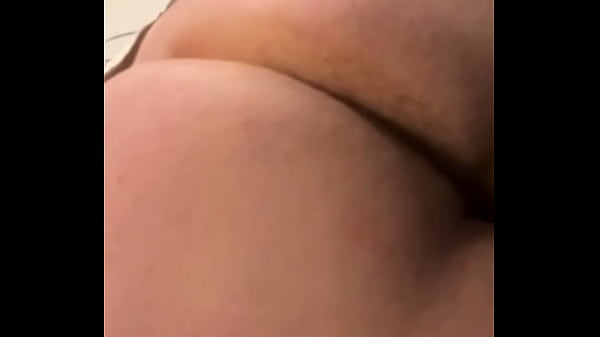 Jiggly butt 
