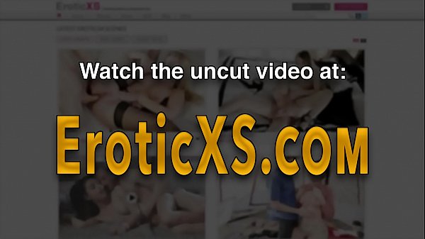 Petitelatina_babe rides lovers cock