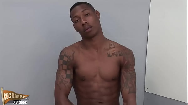 Play MP4 - CocoDorm Anthony Andrews SOLO