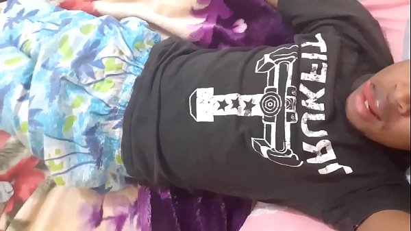 কোয়ারেন্টাইন লকডাউন স্পাই অশ্লীল রচনা (3) thumbnail