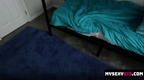 Nonton Stepbro Couldn&rsquo;t Believe How Raunchy His Stepsis Is - Mysexysis thumbnail