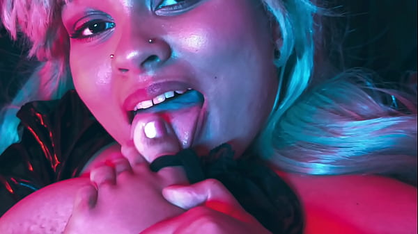 Foot Fetish And Pussy Stuffing