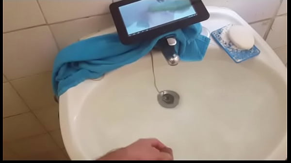 Play MP4 - tributo acuatico para pepina