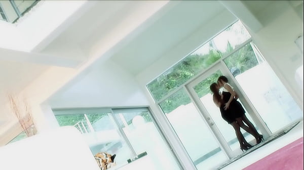 Nonton Jessica Drake Gets Fucked In A Cave thumbnail