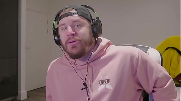 Play MP4 - Sakura Couldn't Avoid What Happened With Her &vert; Jikage Rising &num;10