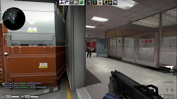 Nonton 3 Men Dominated And Uncontrollably Blow thumbnail