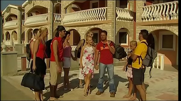 Play MP4 - The depraved island &num;1