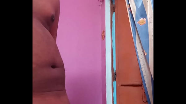 Nonton Super Hot Guy thumbnail