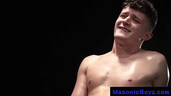 Play MP4 - Fit Teen Puts on a Show for a Group of Businessmen&commat;MasonicBoyz