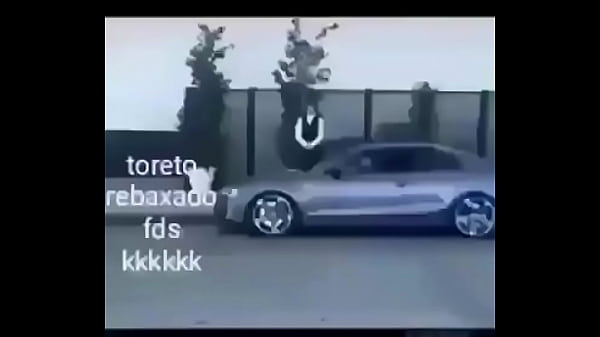 Nonton Velozes E Furiosos thumbnail