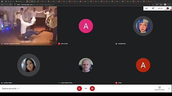 comendo aula online de quatro na casa do pai