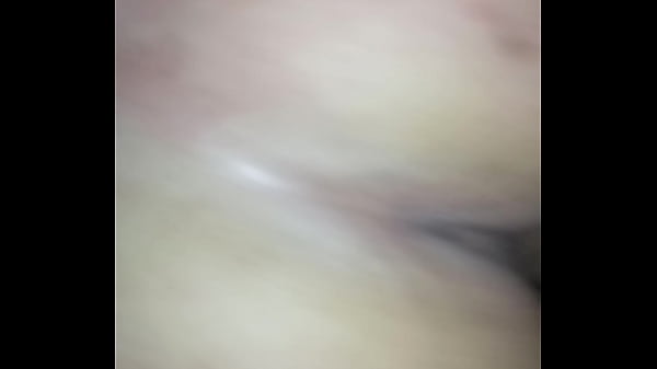 Comi o cuzinho da morena