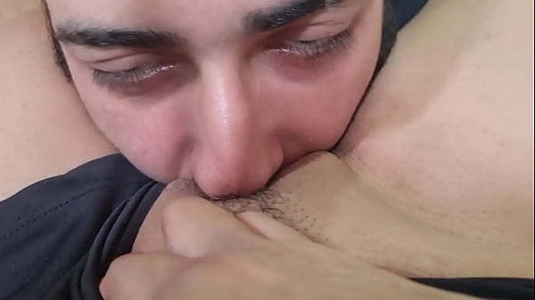 Play MP4 - Tratamento vip no clit&oacute;ris GG &period;at&eacute; gozar &period; Leo Skull