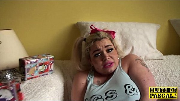 British plumper squirting for santa