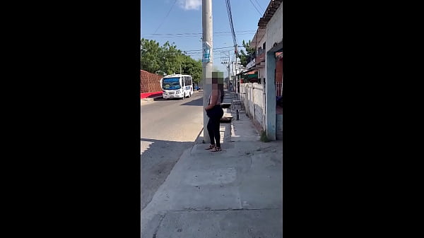 Horny MILF_with a Huge Ass_has AnalSex with a Stranger in_Exchangefor Money