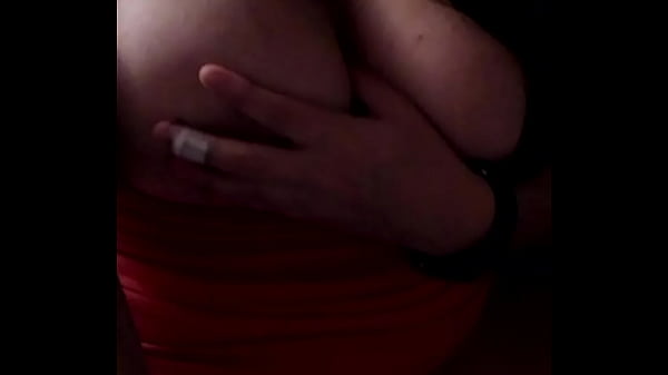 Te corres en mis tetas?