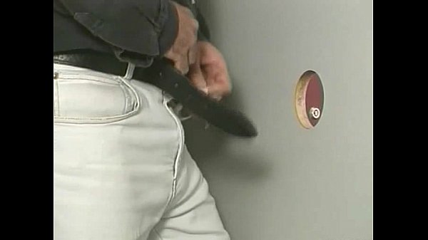 Play MP4 - Gloryhole stealing his cum