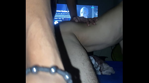 Play MP4 - FOLLANDO EN LA VENTANA