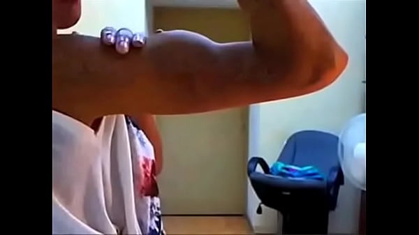 Skinny girl with insane bicep peaks