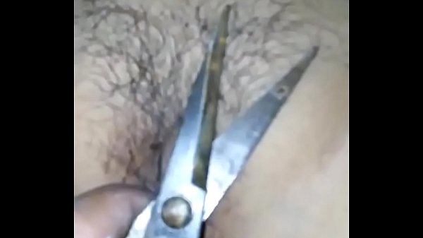 tỉa l&ocirc;ng vợ 