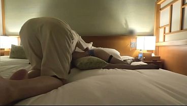 Nonton 【個人撮影】沖縄 セクシーなランジェリーを身に付けたまりあの濃厚フェラ、中出し正常位のハメ撮り主観動画/ Japanese Amateur Hentai thumbnail
