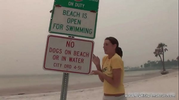 Cute brunette babe_having fun