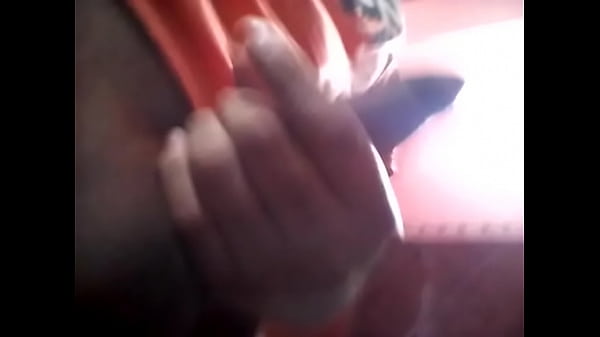 Masturbandome un rato