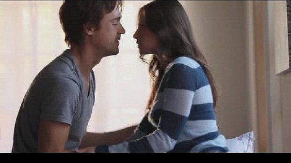 Amateur Porn With A Hot Real Beauty () 