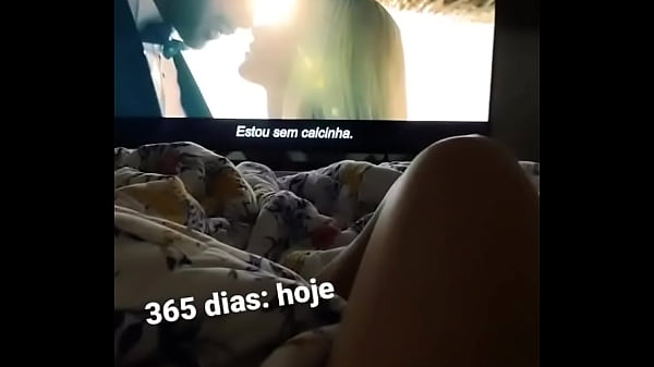 Filminho de hoje algu&eacute;m pra assistir comigo 