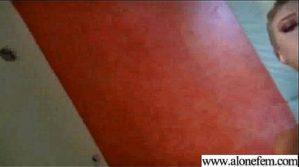 Solo freak girl use sex toys to get climax movie 04