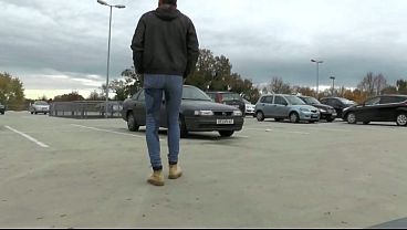 wetting jeans in public 